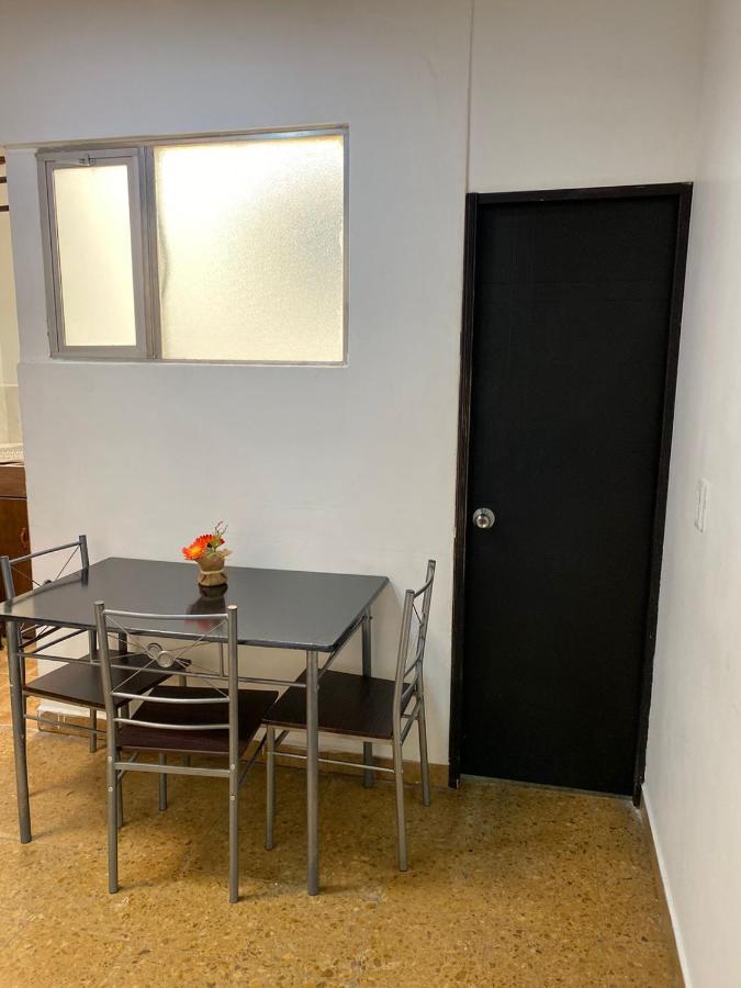 Apartamentos Excelente Ubicacion Медельїн Екстер'єр фото