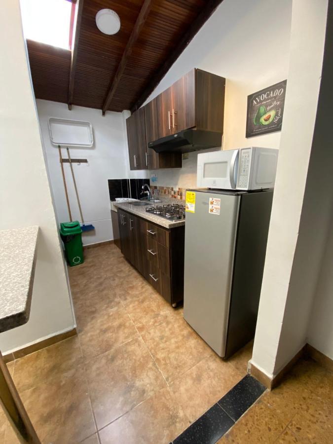 Apartamentos Excelente Ubicacion Медельїн Екстер'єр фото