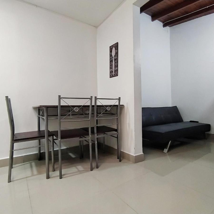 Apartamentos Excelente Ubicacion Медельїн Екстер'єр фото
