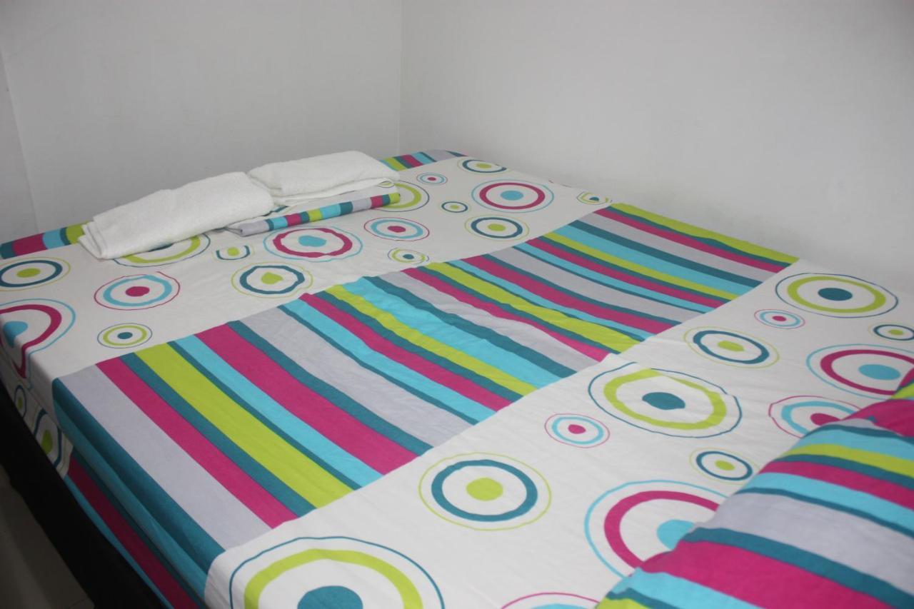 Apartamentos Excelente Ubicacion Медельїн Екстер'єр фото