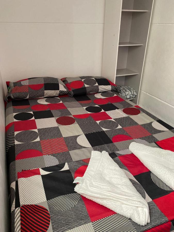 Apartamentos Excelente Ubicacion Медельїн Екстер'єр фото