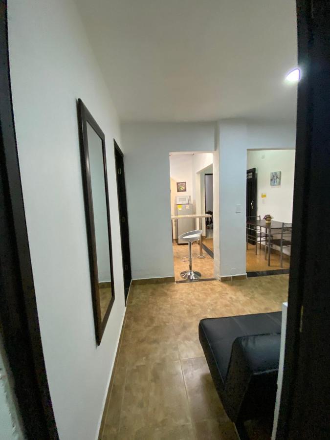 Apartamentos Excelente Ubicacion Медельїн Екстер'єр фото